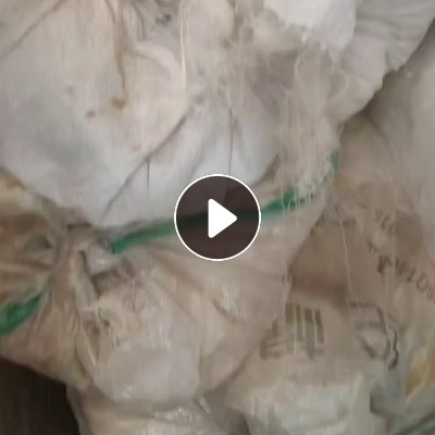 现货处理涤棉回丝，环锭纺32支下来的，含棉10-20，统货出，货在河北保定