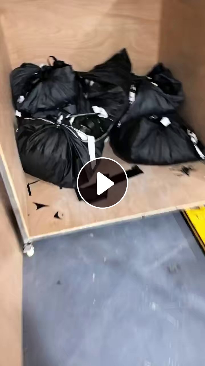 长期出售做帐篷裁剪下来的牛津布，牛津布布条，废布，单面涂层双面带涂层的都有，统货走