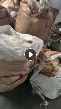 厂家长期出售进口腈纶废丝，都是白色的，可以做短纤用，现货有20多吨，货在福建龙岩
