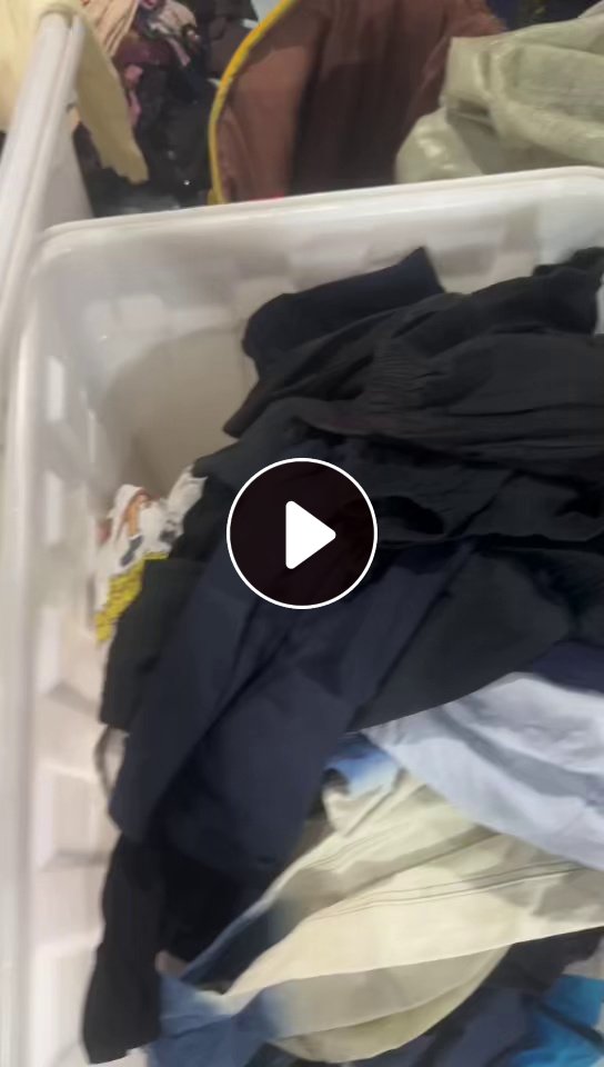 长期出售旧衣服分拣货，夏装，冬装，可做出口，在福建泉州
