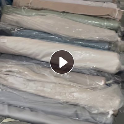 长期出售雪尼尔小卷布，雪尼尔库存布，主要门幅2.8，3.2少量，现货四千米左右，在浙江嘉兴