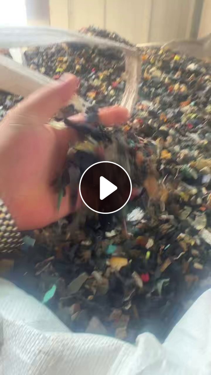 长期出售硅胶机出来的橡胶破碎料