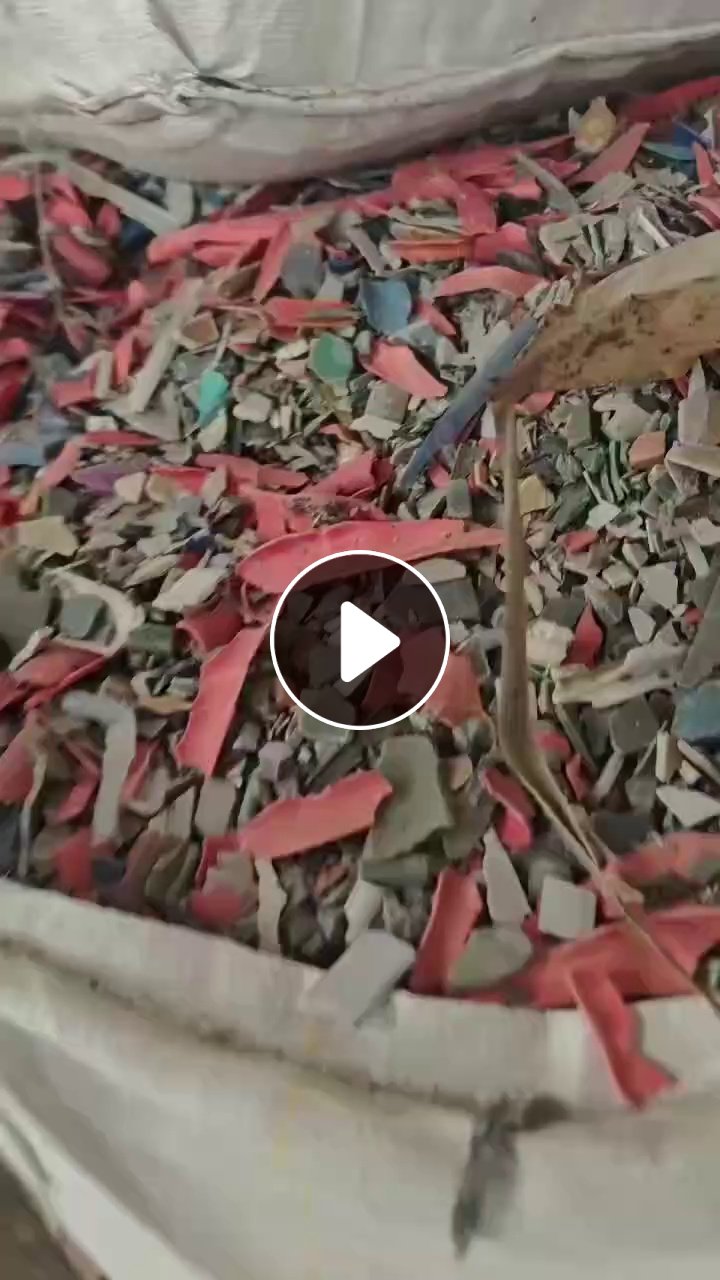 长期出售硬质PVC杂一级破碎料