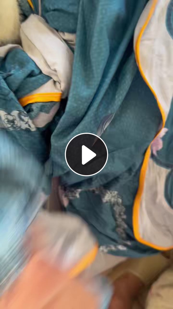 长期出售旧衣服秋冬女款，单双面尼，派克服，小香风，皮毛外套，毛衣，泡泡服等，在安徽合肥