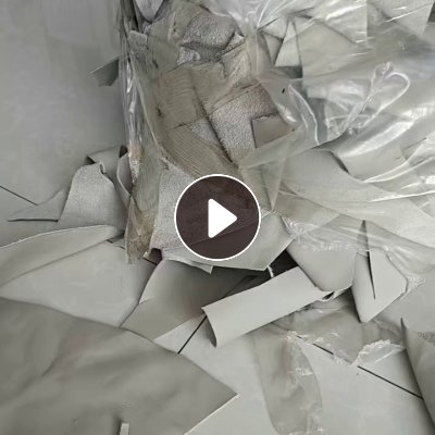 长期回收家居厂下来的皮革边角料，大块皮革，大点的做鞋垫 小点的做鞋舌和鞋后跟，厂在河北保定