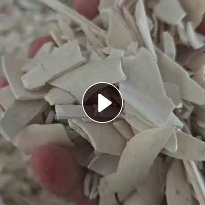 长期出售PVC小管破碎料，90%以上小管，现货一挂