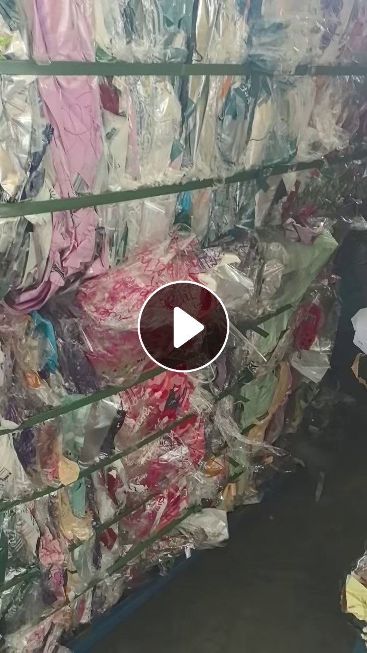 长期出售干造花丙膜，厂货下来的，无标签无杂质，现货6米8一车