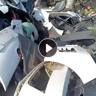 出售保险杠废料，修理厂下来的，现货够车