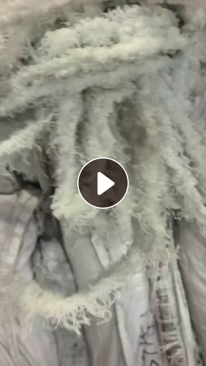 长期出售白色涤纶废丝，白色牛仔丝，涤纶干丝，现货有半挂车，在浙江金华
