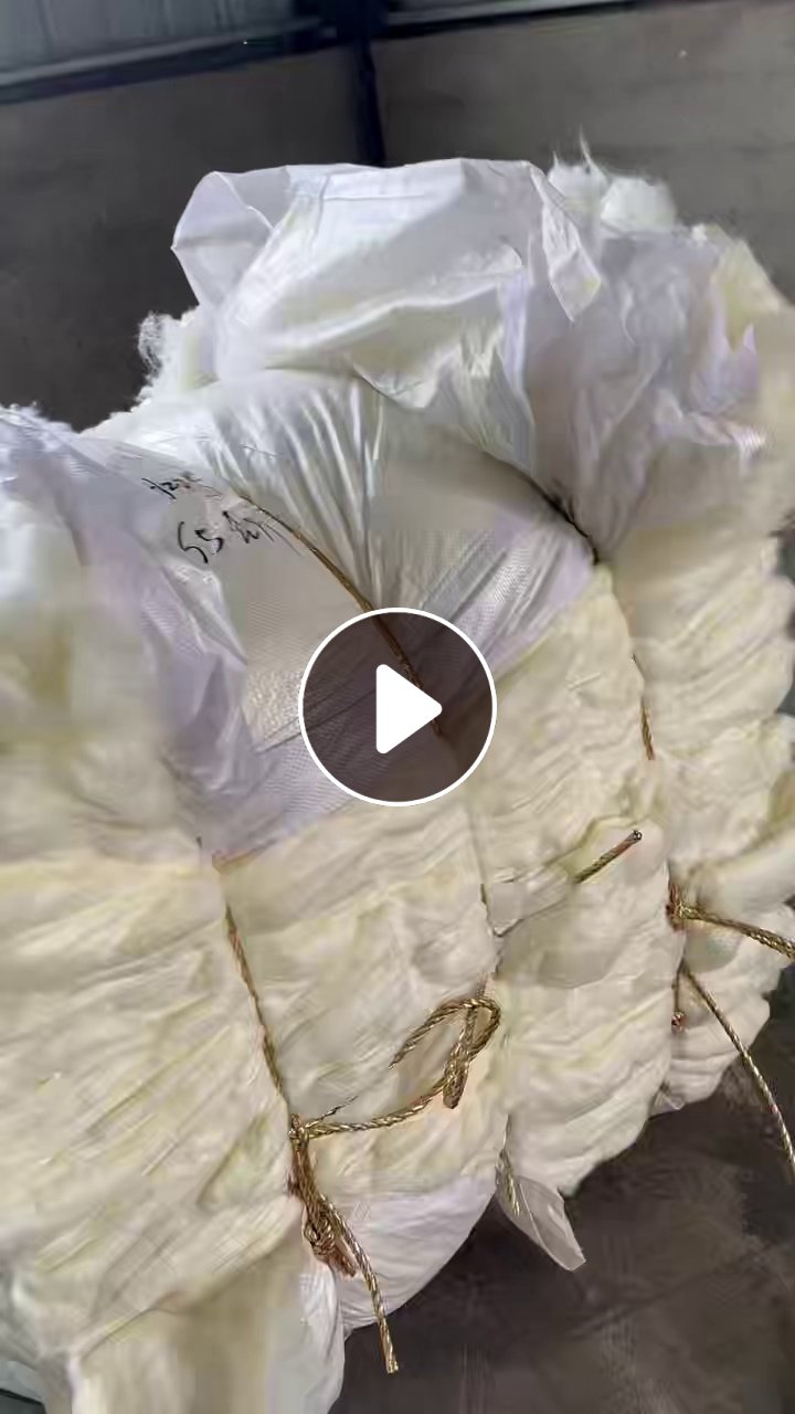 长期出售腈纶废丝开的开花棉，开松棉，化纤棉，现货一百吨，在江苏宿迁