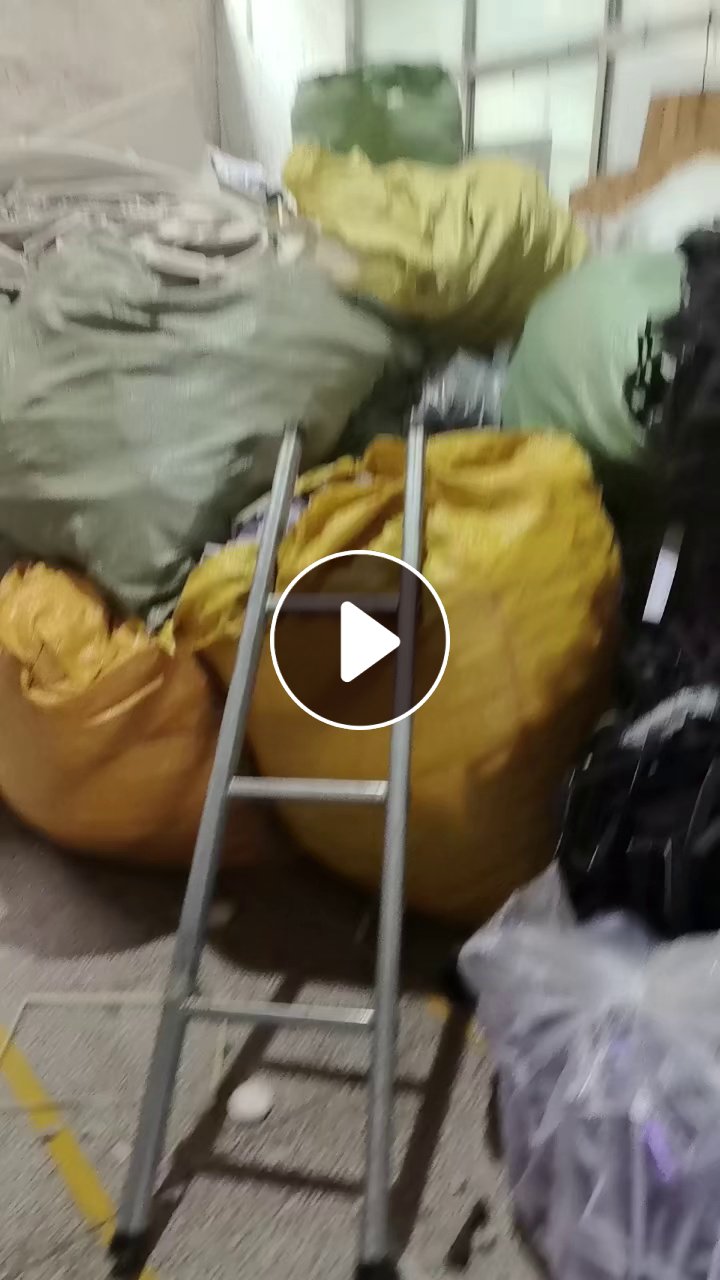 厂家出售EVA废料，带布不带布的都有，现货有几车，免费送