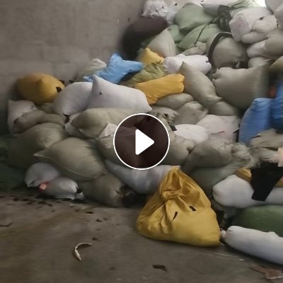 长期出售泳装废布，锦氨废布，有锦纶含量72%，82%，纯锦纶的也有，都有分拣开，月供几百