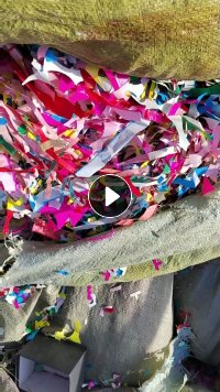 长期出售五彩纸，做窗花和对联下来的边角料