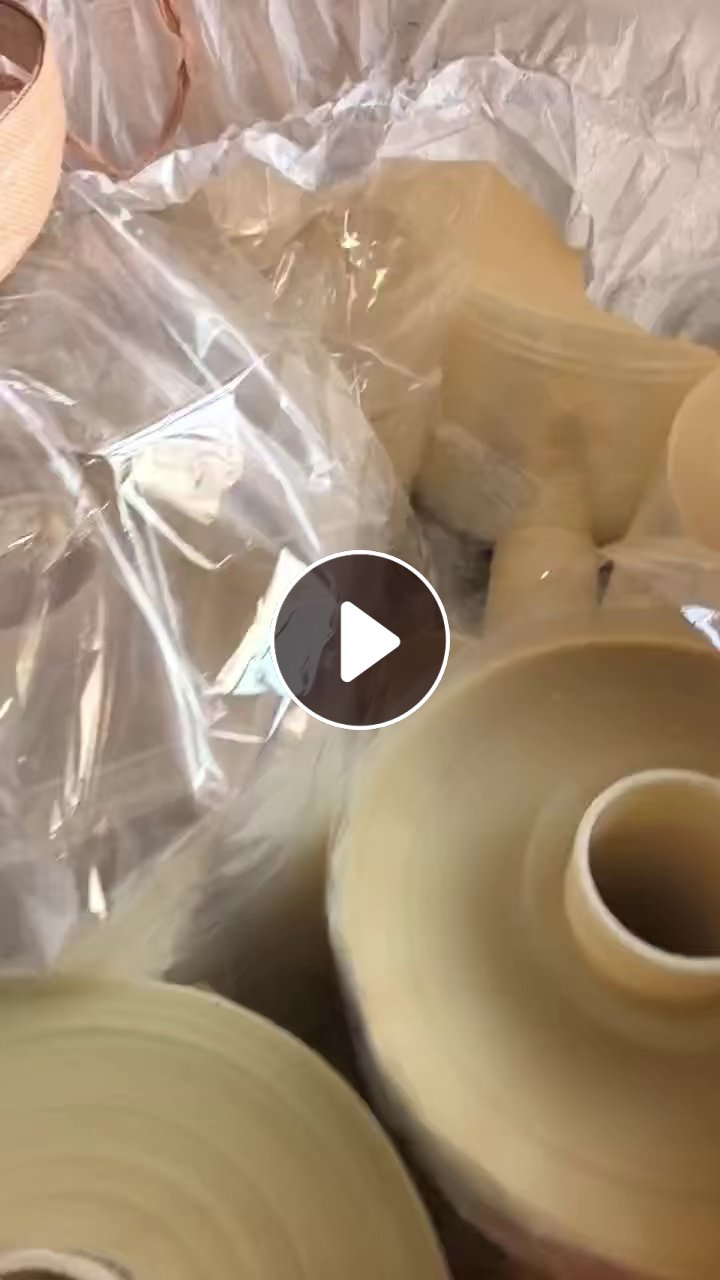 出售日本PET陶瓷膜废料，每个月有三四柜