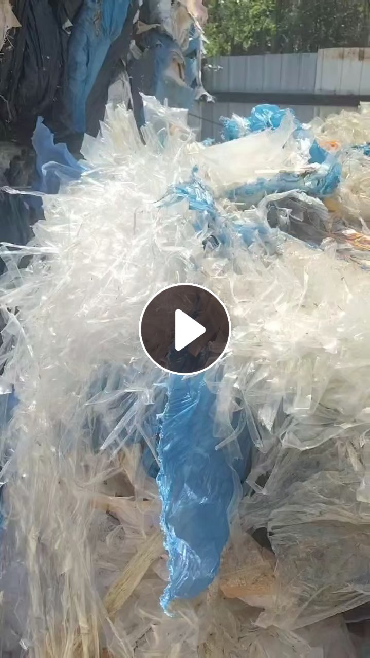 长期出售高压复合尼龙膜废料，90%是白色的