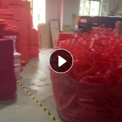 厂家出售珍珠棉废料，白色红色黑色都有，分开装，每月两三吨
