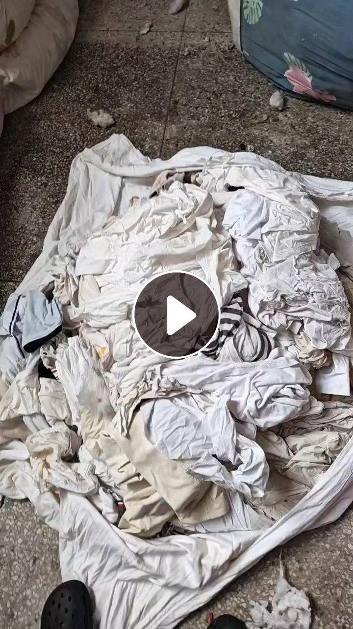 长期出售旧衣服大白，白料，白开花料，现货几十吨，在安徽阜阳