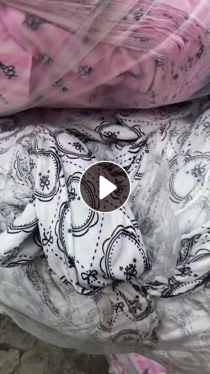 长期出售服装厂下来的浅三色针织涤纶废布，涤纶绒布，绒布边角料，在河南信阳