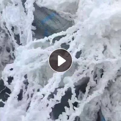 长期出售涤纶水丝，涤纶废丝，黑色，白色都有，没脱过水，月供100多吨，货在安徽安庆