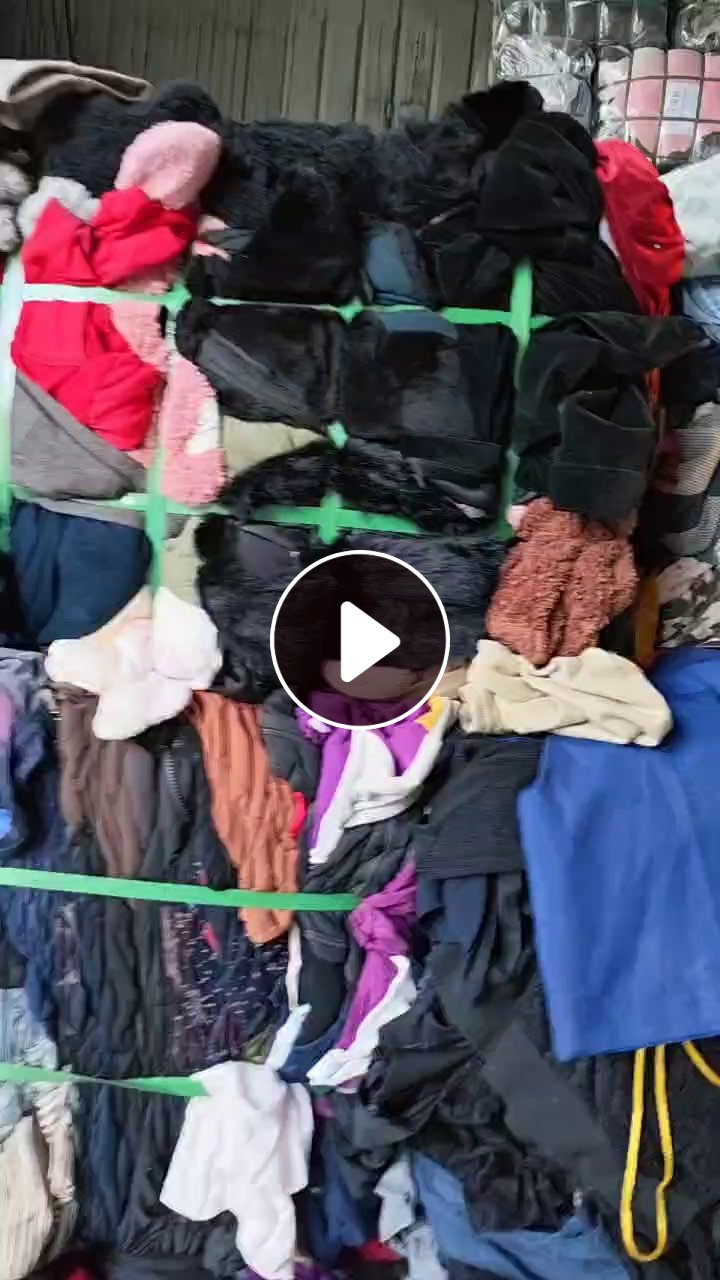 长期出售旧衣服黑料，现货有30吨，货在河北唐山