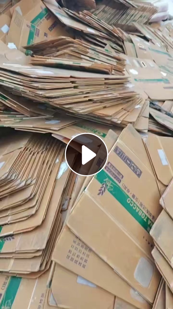 出售PP空心板毛料，现货有60多吨，货在安徽太和