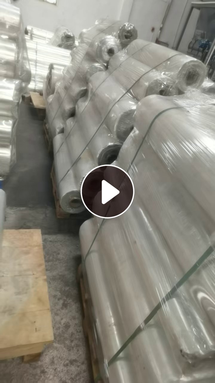 出售PET离型卷膜，厚度3.8丝，现货12吨左右