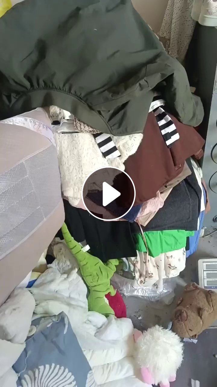 长期出售旧衣服统货，旧衣服市区货，现货十多吨，货在江苏上饶