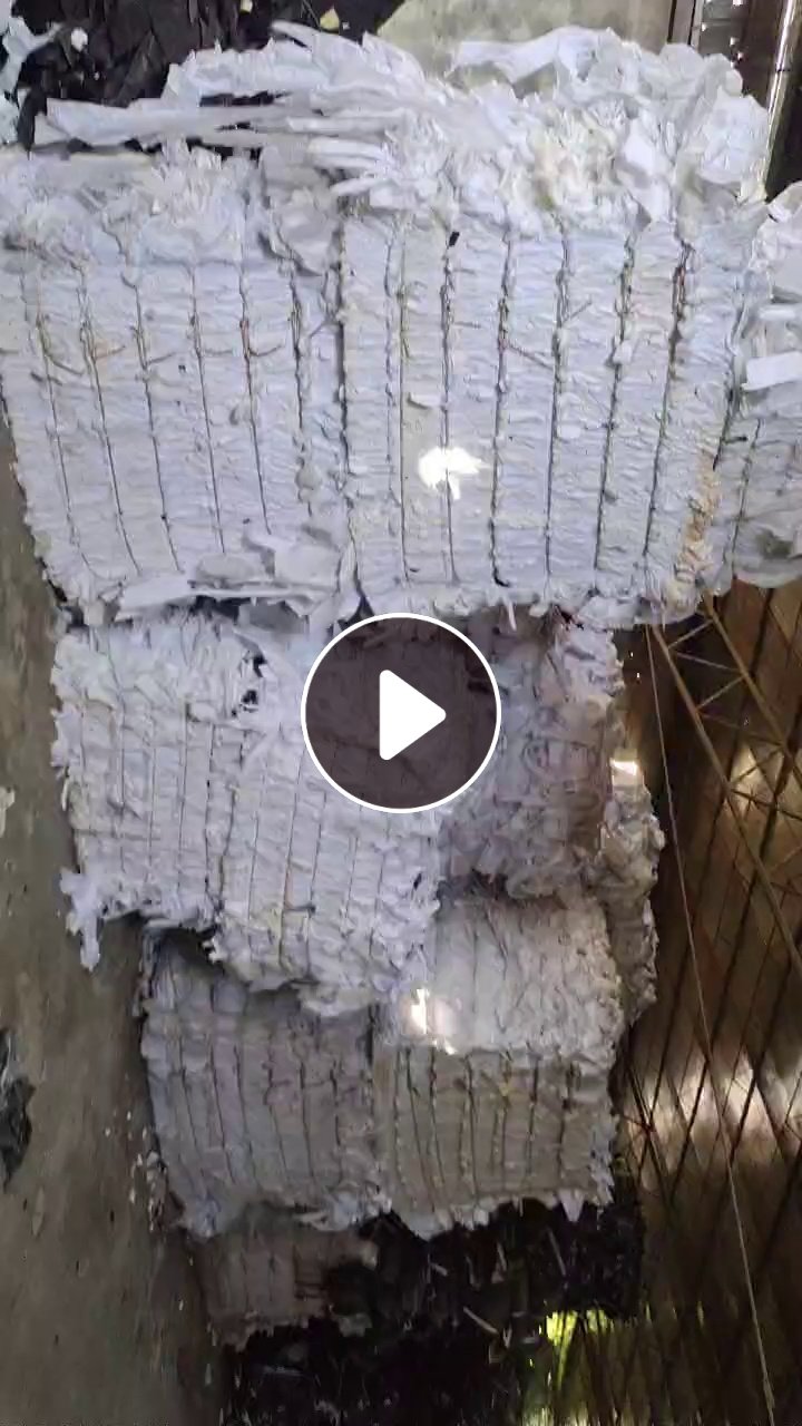 长期大量出售汽车内饰边角料，吸音棉边角料，pp/pet双组分隔音棉，也有PVC复合毛毡，种类很多