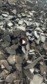 出售pp汽车大灯壳破碎料，拆车厂下来的，月供八九十吨