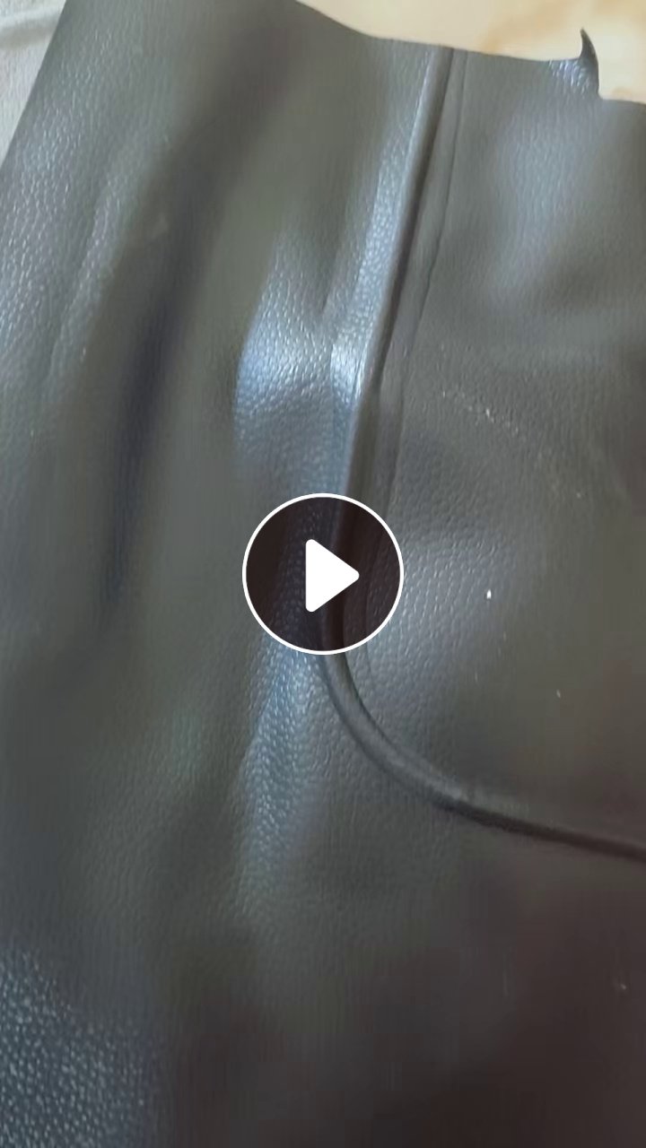 出售PVC汽车内饰边料，现货30吨左右
