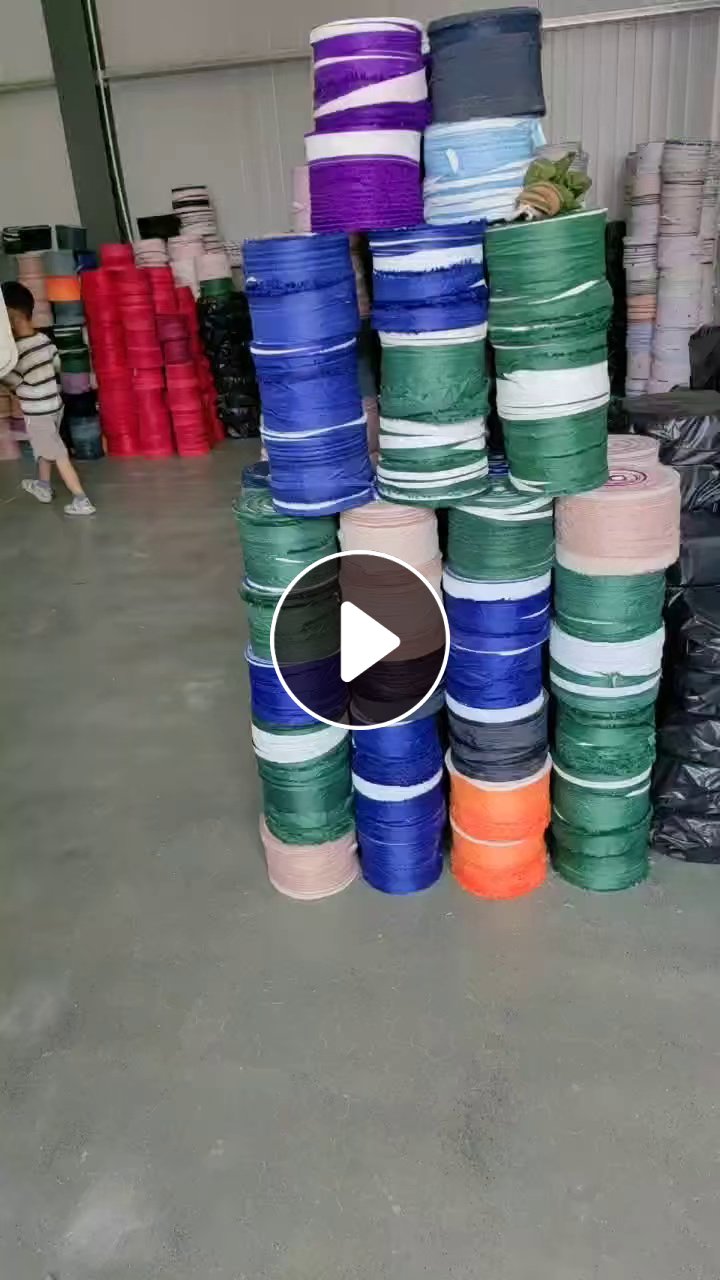 长期回收黑白布条，废布条，打绳料，盘料，1.5公分宽，打绳子用，厂在山东滨州