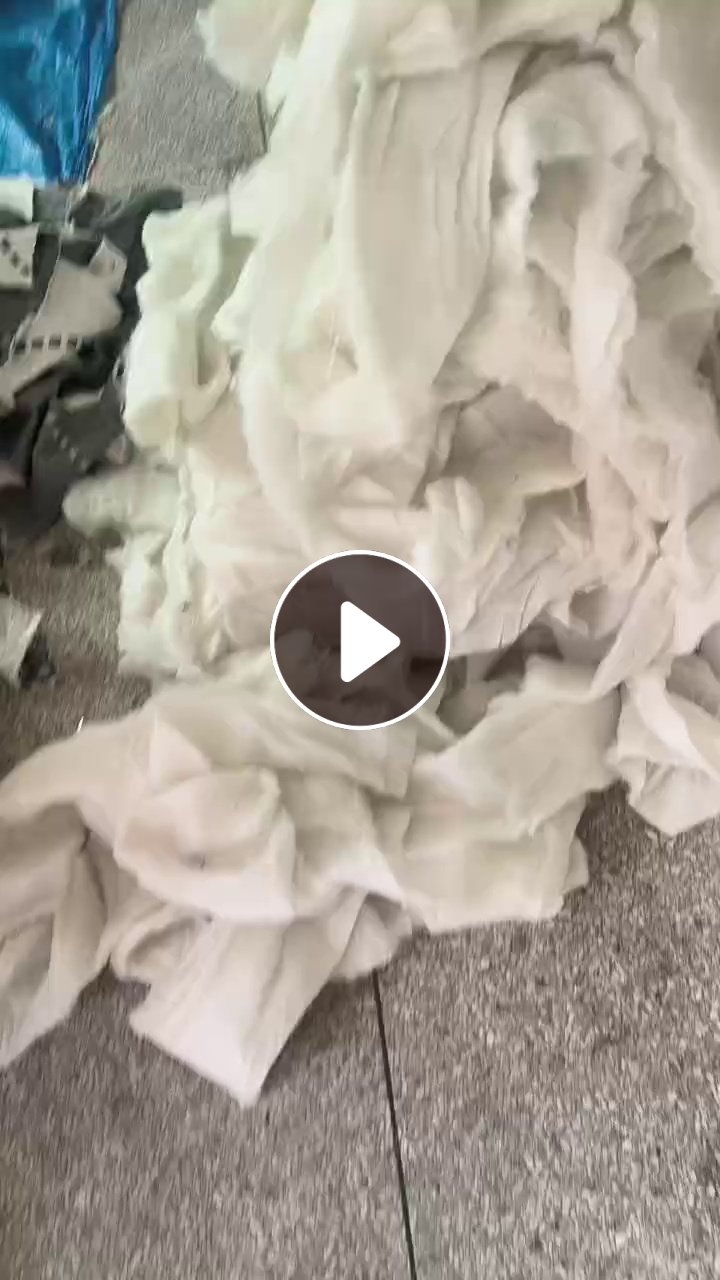 长期出售床垫厂下来的不带布丝棉，丝棉边角料，布都割干净了，月供10吨，在江西赣州