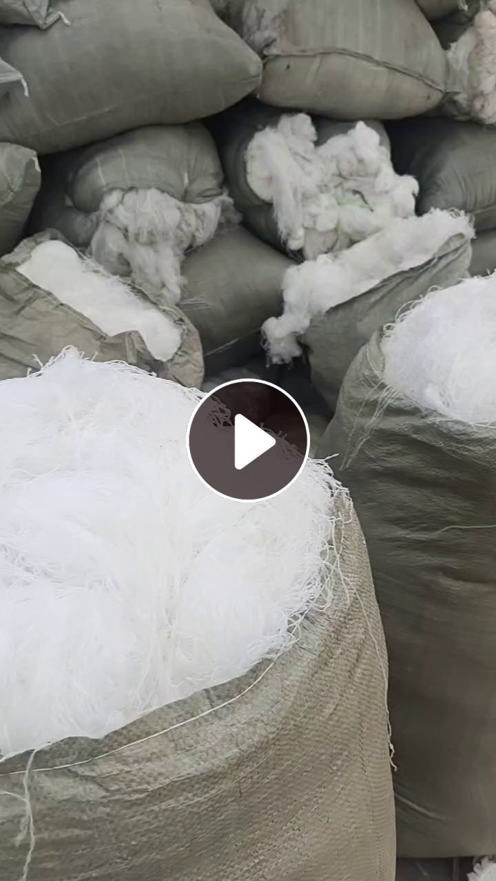 长期出售织布厂下来的白色涤纶废丝，涤纶低弹丝，300D，也有涤纶水丝，货在浙江衢州