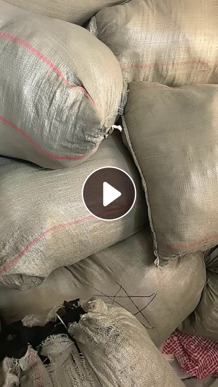 长期出售服装厂下来的纯羊毛，羊毛边角料，现货2吨左右，在江苏宿迁