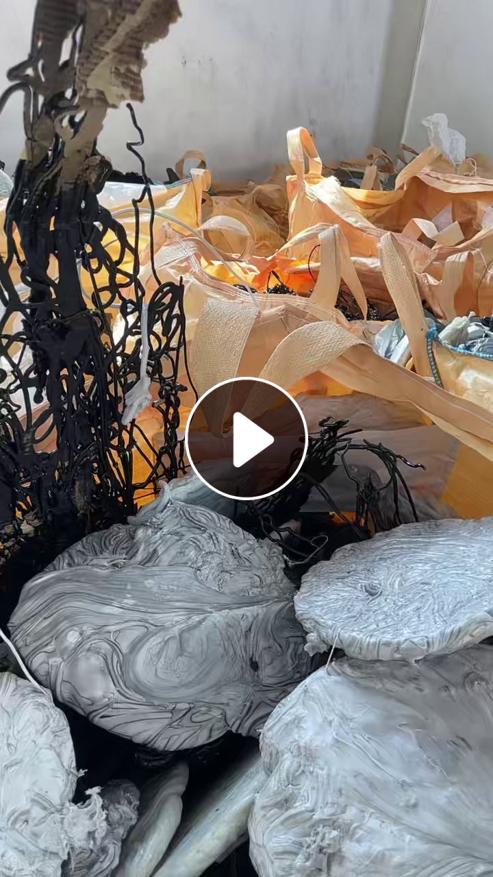 长期出售混合机头料废料，含亚克力/pp/pc都有，现货100多吨