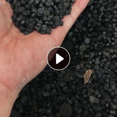 出售电容后面的橡胶，是库存新的