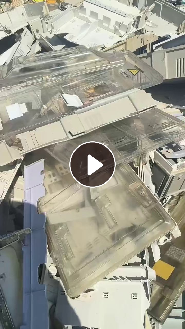 出售大小响料和电表箱废料，现货几吨