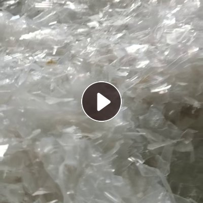 出售热洗饭盒破碎料，没过色选，水份2个点，月供200吨