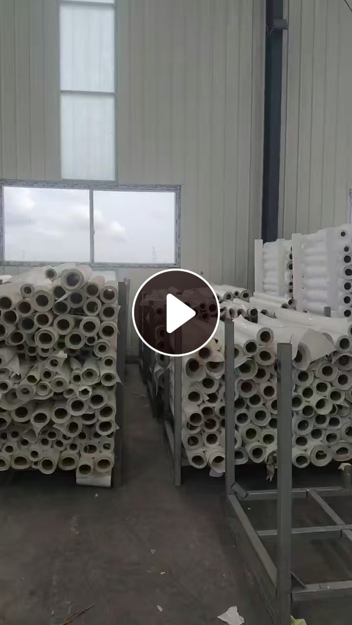 长期出售塑料厂下来的pet硬片，厚度21个丝，10多吨