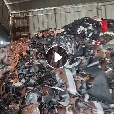 长期出售PVC皮革边角料，箱包革边料，手袋料等，可以吹毛用，在广东广州