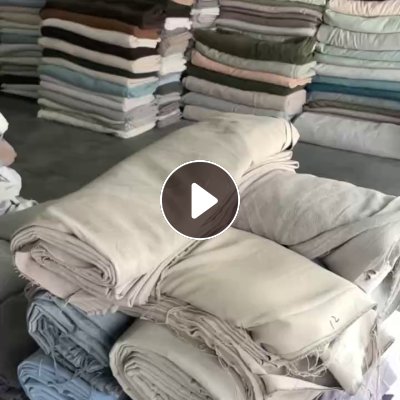 长期出售雪尼尔窗帘布，库存布，5米6米7米都有，现货两千米左右，在浙江嘉兴