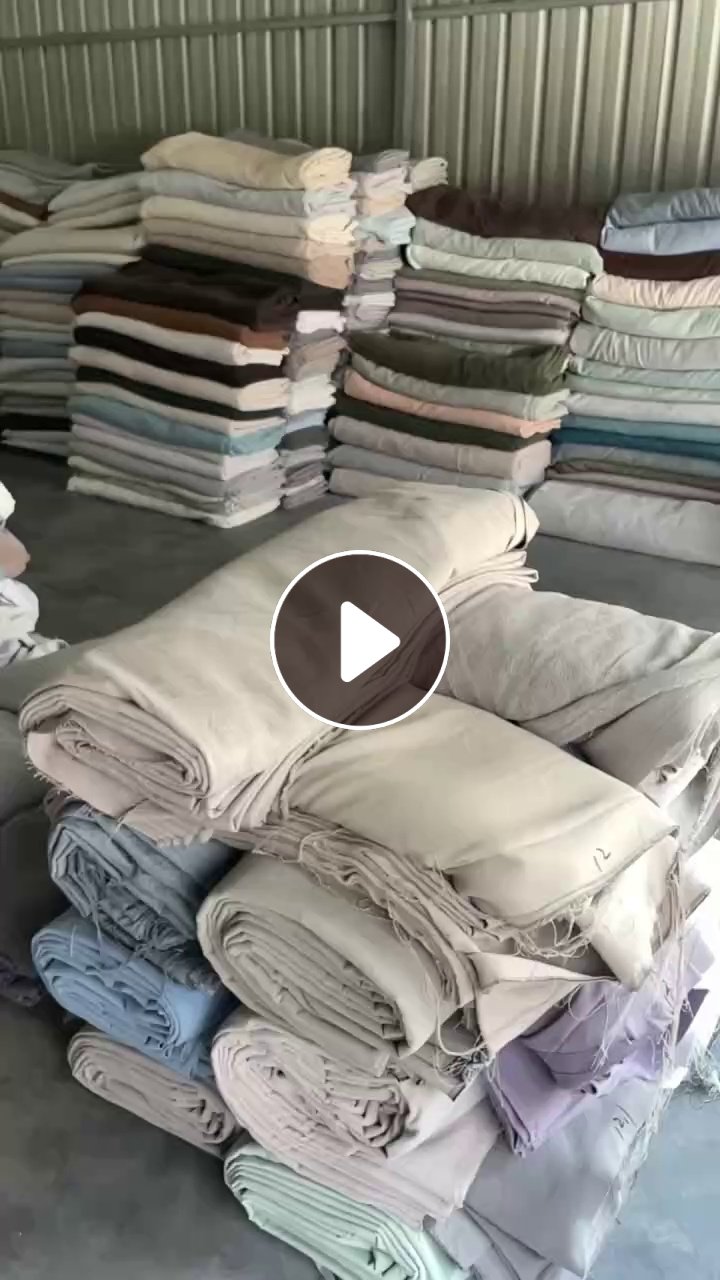 长期出售雪尼尔窗帘布，库存布，5米6米7米都有，现货两千米左右，在浙江嘉兴