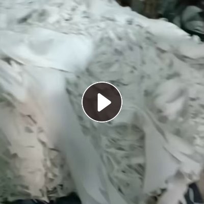 长期出售PVC皮革边角料，有带布，月供100吨左右