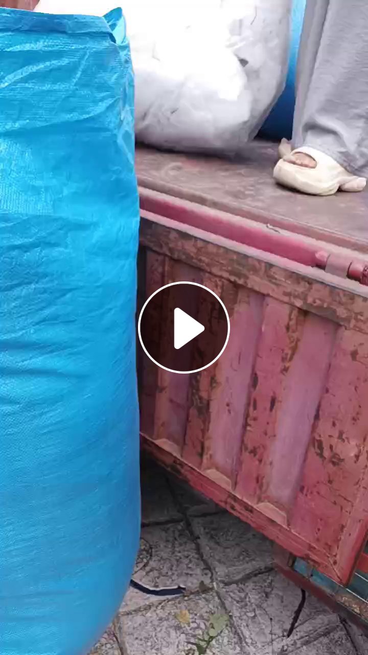 长期出售服装厂下来的线头棉下脚料，无胶棉边角料，货在山东临沂