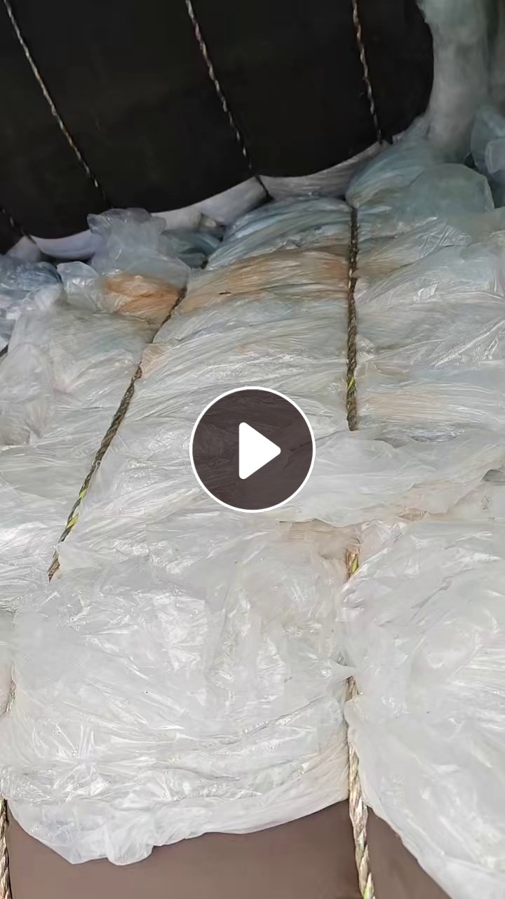 出售水洗缠绕膜，现货40多吨，无商标无杂质