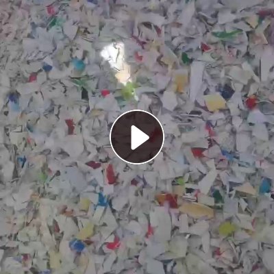 出售PP涂料桶破碎料，带字涂料桶破碎料35吨，花涂料桶破碎料25吨