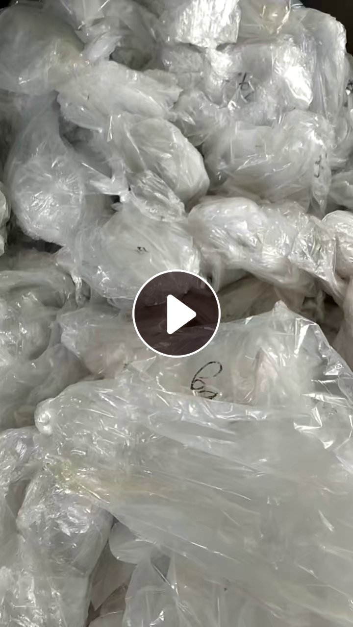 长期出售高压服装袋废料，现货10吨左右