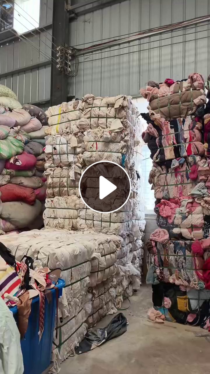 长期出售旧衣服大白，白料，夏装白料，有压包的，现货一车6.8，在河南南阳