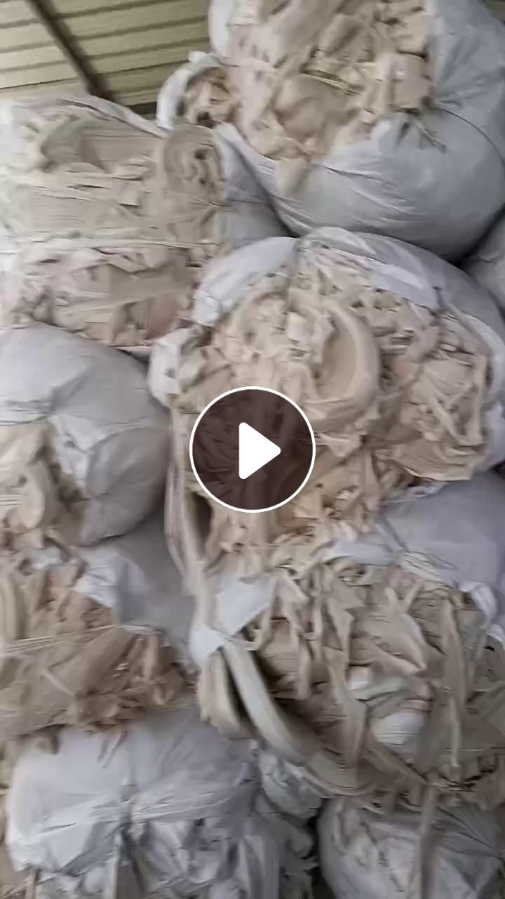 现货处理一批纯棉废布纯棉布条，裁切下来的，本白的，现货20吨左右，货在江苏宿迁