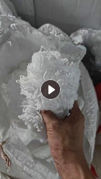 长期出售羊毛衫加工厂下来的羊毛衫边角料，也有处理的毛纱，处理纱，货在江苏宿迁